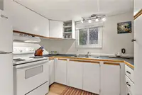 View 10