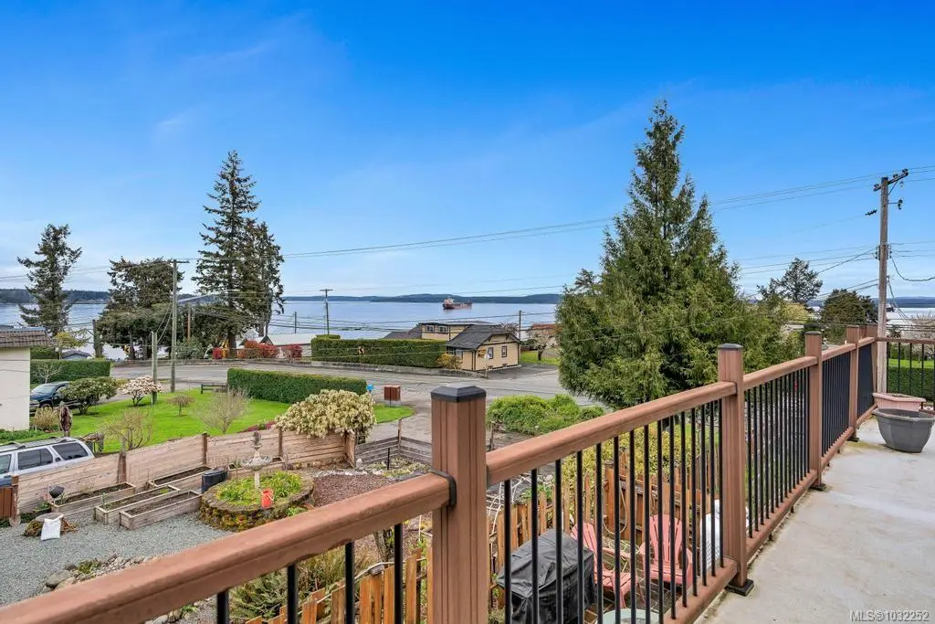 11090 Chemainus Rd, Saltair BC V9G 1Z1