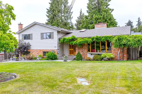 603 Dunsmuir Cres, Ladysmith BC V9G 1N8 - 3 bed, 3 bath in Ladysmith
