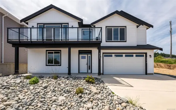 427 Colonia Dr S, Ladysmith BC V9G 0B8 - 6 bed, 4 bath in Ladysmith