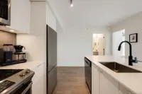 View 32