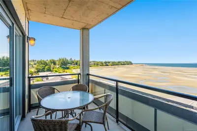 181 Beachside Dr, Parksville BC V9P 0B1