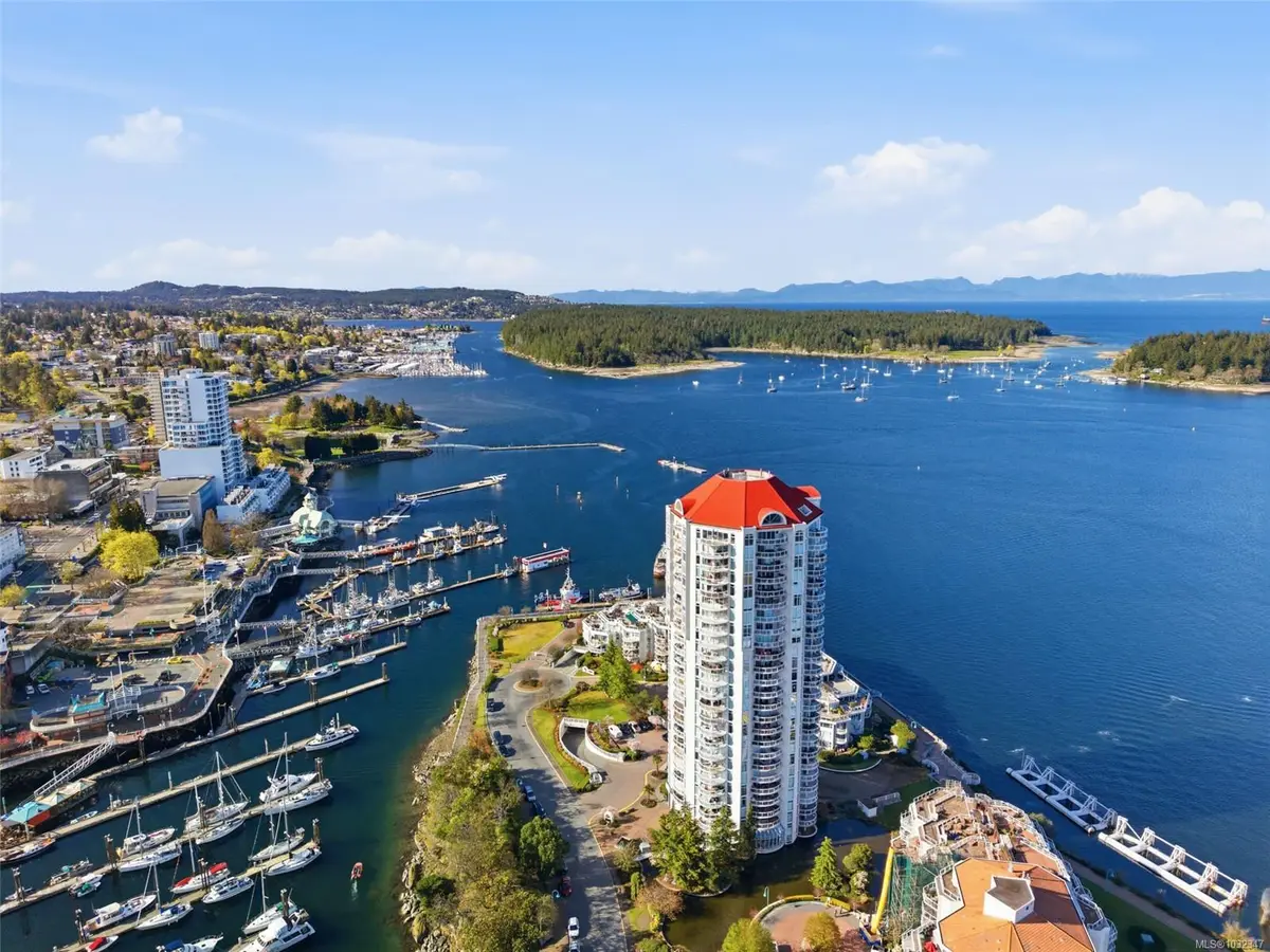 154 Promenade Dr # 801, Nanaimo BC V9R 6Y3 — Pending Sale in Nanaimo