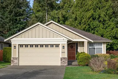 1467 SUMAR Lane, Parksville BC V9P 2E7