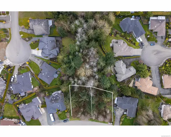 PROP LOT B FAIRWAYS Dr, Qualicum Beach BC V9K 2J1