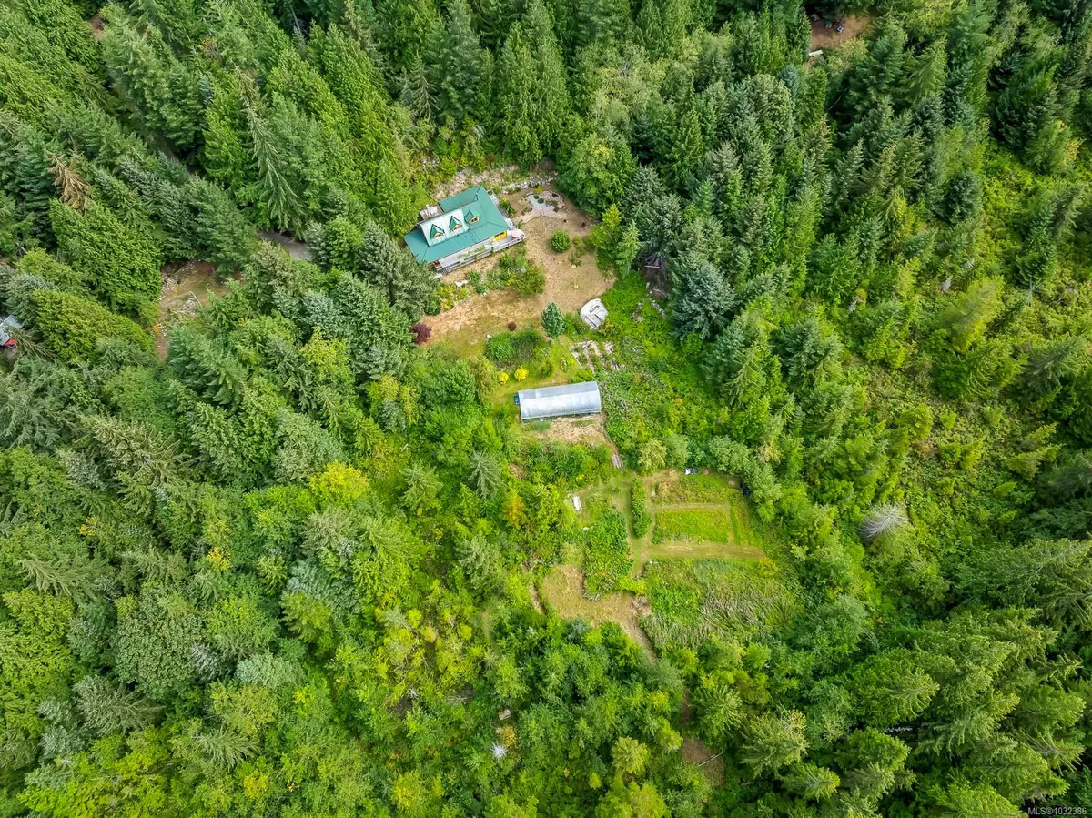 481 Olmstead Rd, Cortes Island BC V0P 1Z0