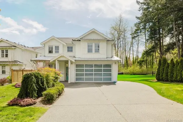 30 Jedburgh Rd, View Royal BC V9B 6N7