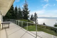 View 32