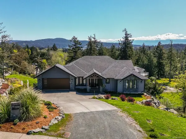 7235 Spar Tree Way, Sooke BC V9Z 1M8 - 5 bed, 5 bath in Sooke