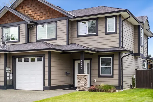 4684 Macintyre Ave # B, Courtenay BC V9N 6R2