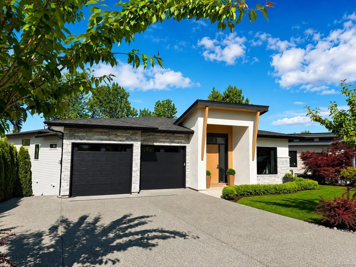 1855 Westlock Rd, Duncan BC V9L 0B8