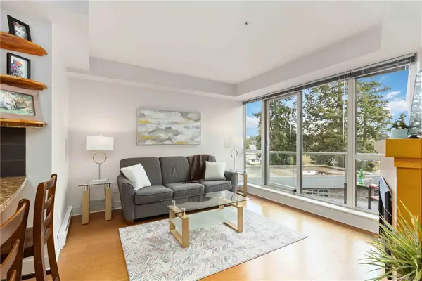 2745 Veterans Memorial Pkwy # 407, Langford BC V9B 0H4 - 1 bed, 1 bath in Langford