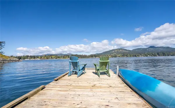 69 Seagirt Rd, Sooke BC V9Z 1A3