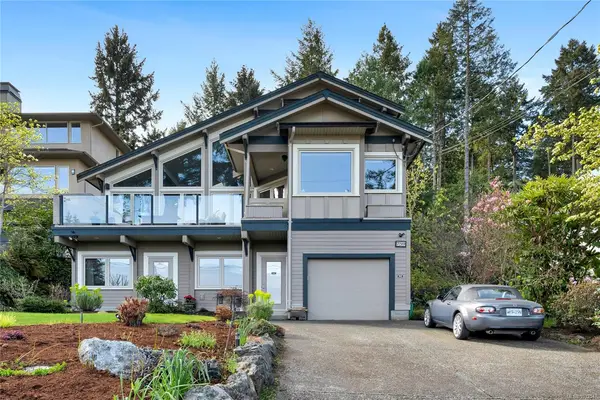 759 Sea Dr, Central Saanich BC V8M 1B1