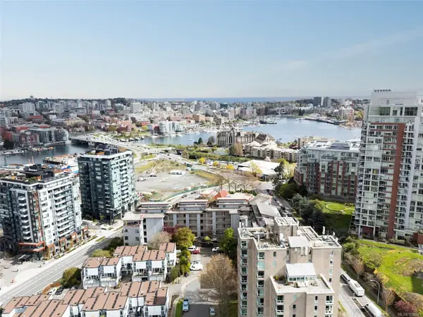 455 Sitkum Rd # 210, Victoria BC V9A 7N9