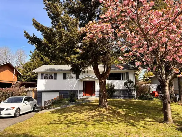 2254 Amherst Ave, Sidney BC V8L 2G7