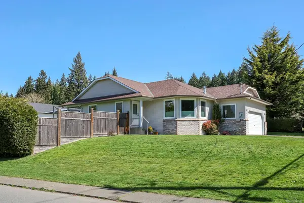 1622 Guthrie Rd, Comox BC V9M 1A7