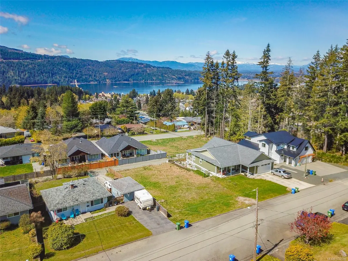 2282 14th Ave, Port Alberni BC V9Y 2Y5