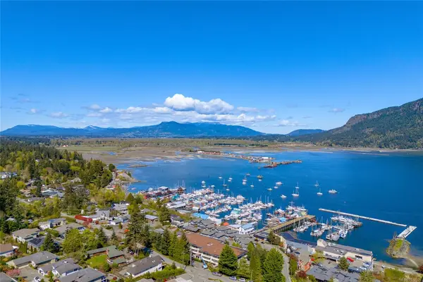 1715 Pritchard St # 204, Cowichan Bay BC V0R 1N1 - 1 bed, 1 bath in Cowichan Bay