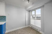 View 16