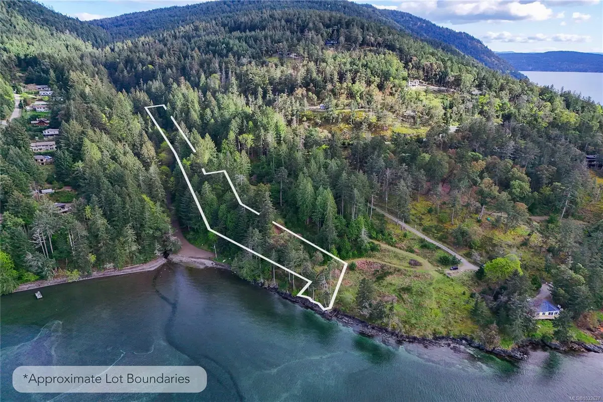 122 Narrows West Rd, Salt Spring BC V8K 0A3