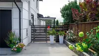 View 32