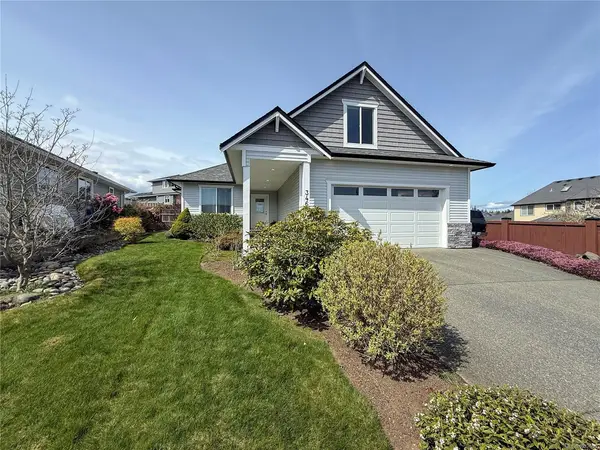 3460 Willow Creek Rd, Campbell River BC V9W 0C3 - 3 bed, 3.0 bath in Campbell River