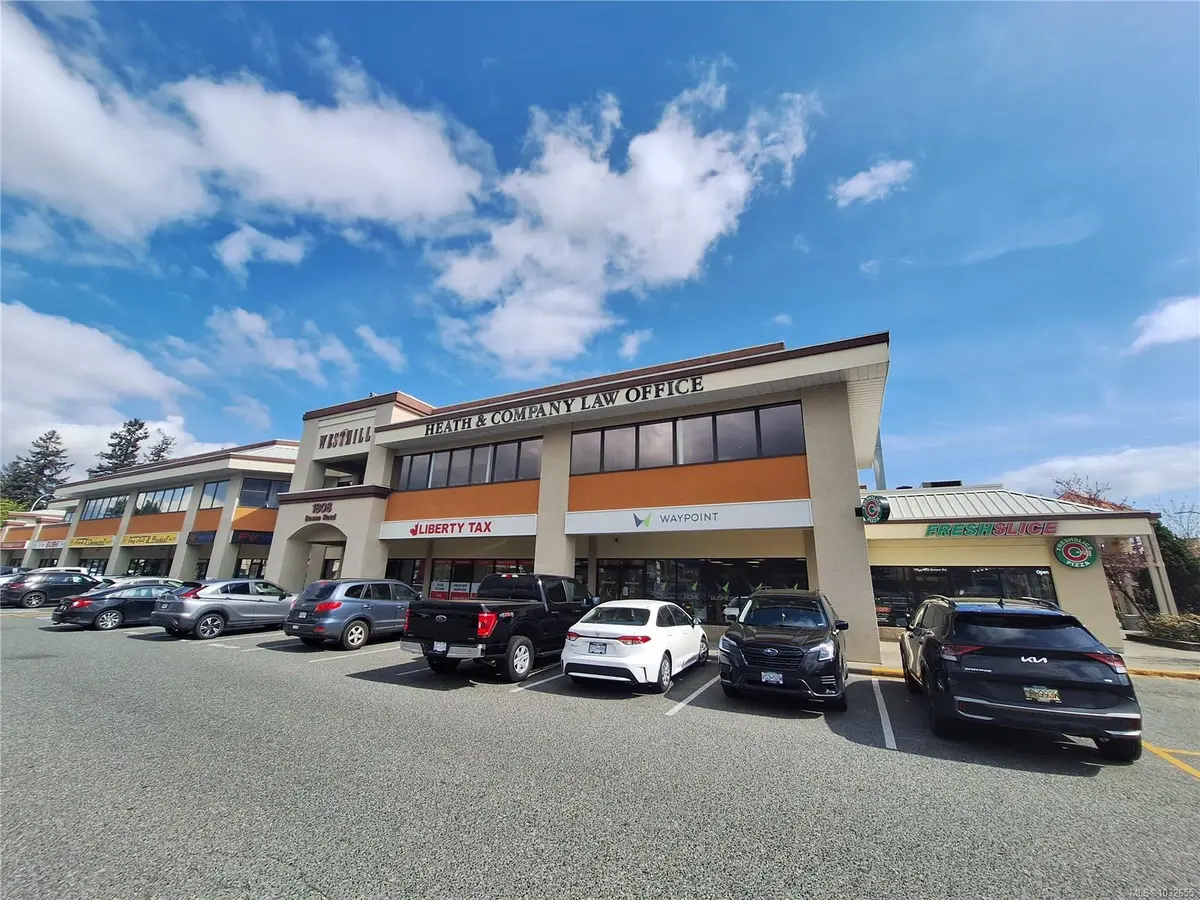 1808 Bowen Rd # 101, Nanaimo BC V9S 5W4