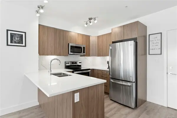 3070 Kilpatrick Ave # 305, Courtenay BC V9N 0G7 - 2 bed, 2 bath in Courtenay