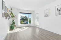 View 10
