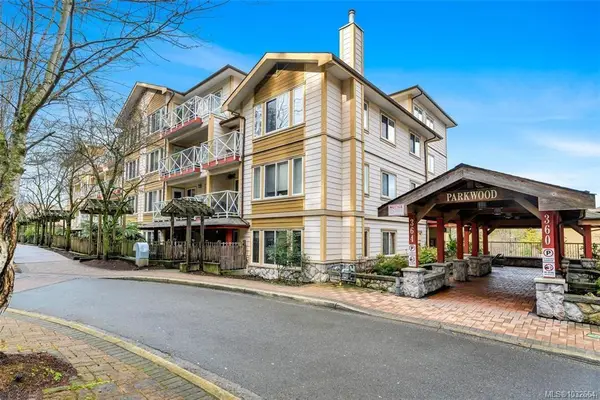 364 Goldstream Ave # 405, Colwood BC V9B 2W3