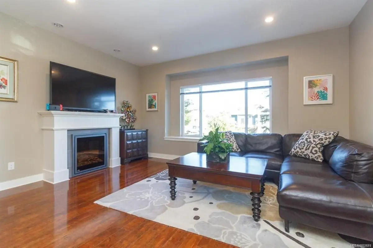 1227 Freshwater Cres, Langford BC V9B 0L9