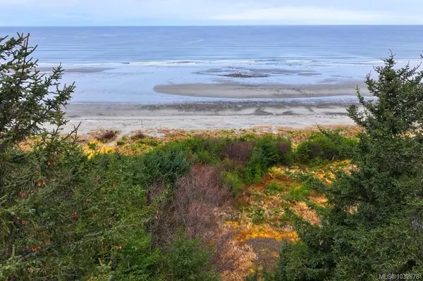 12531 Tow Hill Rd, Masset BC V0T 1M0