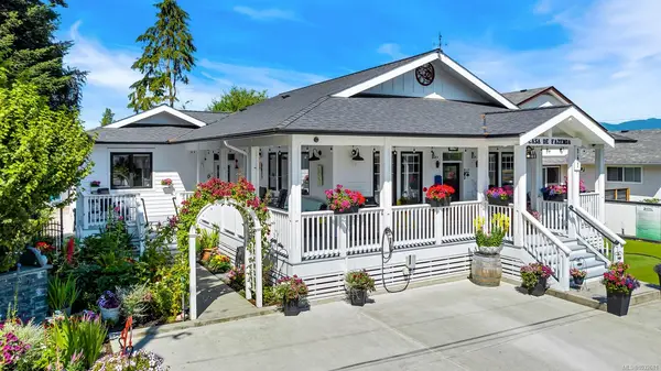 141 Castle Pl, Duncan BC V9L 4Y3