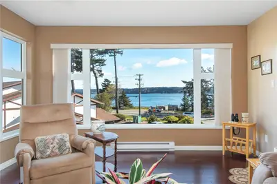 350 Island Hwy S # 218, Campbell River BC V9W 1A5