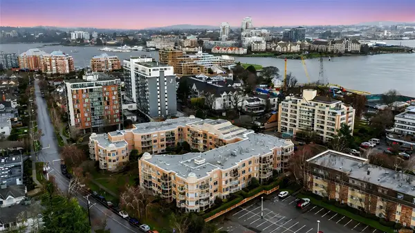 405 Quebec St # 306, Victoria BC V8V 4Z2