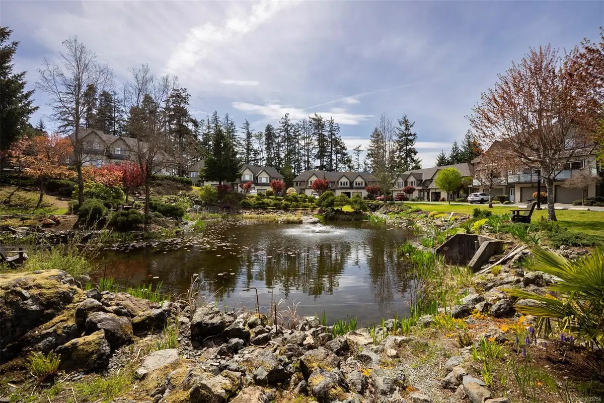 3395 Mariposa Dr, Nanaimo BC V9T 6J1