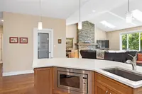 View 24