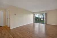 View 19