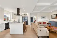 View 24
