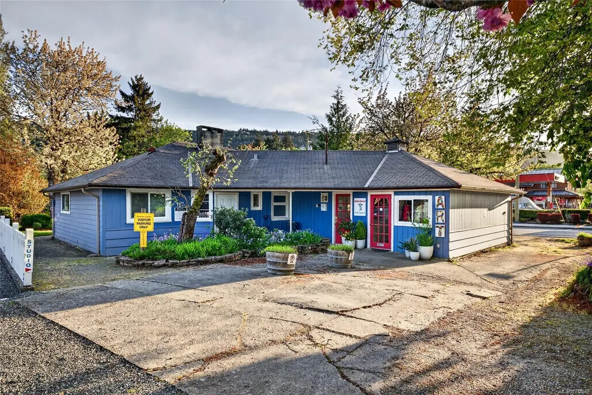 127 Rainbow Rd, Salt Spring BC V8K 2V5