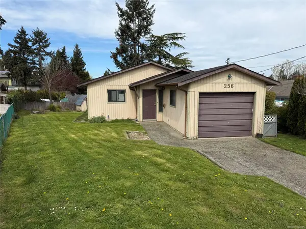 256 Ardenlea Pl, View Royal BC V9B 5P3 - 2 bed, 1 bath in View Royal