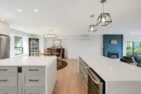 View 32