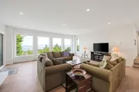 View 10