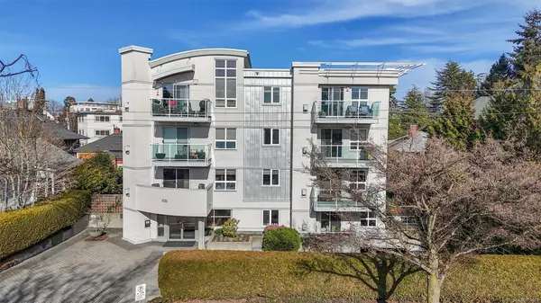 936 Fairfield Rd # 102, Victoria BC V8V 3A4