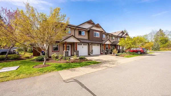 2112 Cumberland Rd # 13, Courtenay BC V9N 2E9