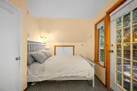 View 24