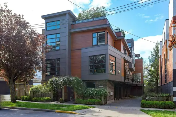 1137 Meares St # 5, Victoria BC V8V 3J9 - 2 bed, 2 bath in Victoria