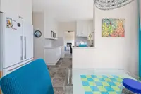 View 25