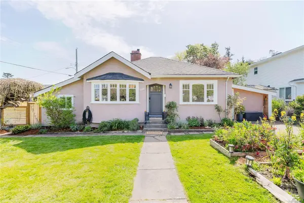 485 Marigold Rd, Saanich BC V8Z 4R3